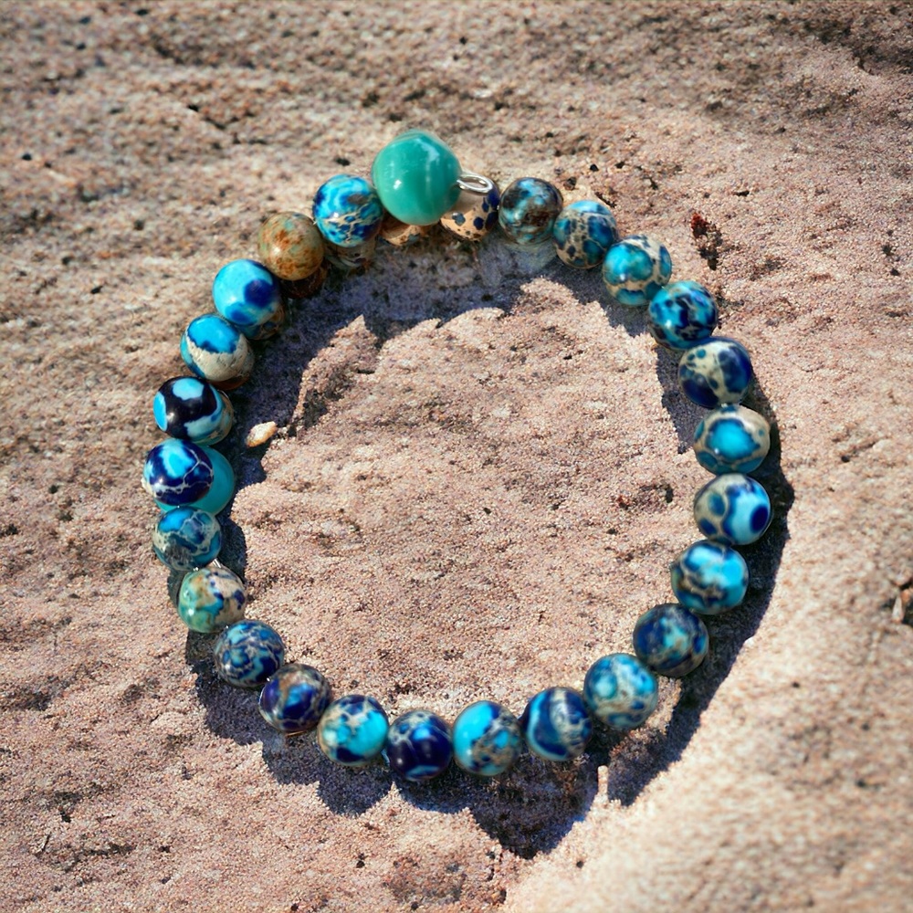 Mini genuine bead turquoise spiral bracelet